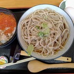 Soba Ni Isammaru - いくらセットと玉子