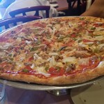 Lisa Pizza and Restaurant - 