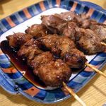 須賀乃湯 - 左：カシラ　右：タン（各１本 １２０円）