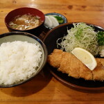 豚八 - ひれかつ定食1350円