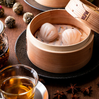 本格的な中華料理と手作りの点心を中心とした”カジュアル中華”