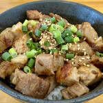 麺屋 しん蔵 - チャーシュー丼 300円