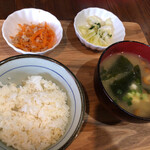 一汁一飯ちょい酒ちょい菜 とらふく食堂 - 