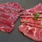 焼肉 黒田 - 素っ気ないカルビとハラミ 肉にエグみがある