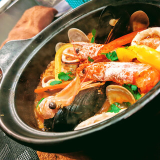 パエリアより美味しい！！バスクのお米料理『アロス』♬