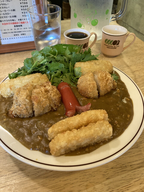 ぺろり 目黒 カレーライス 食べログ ぺろり 目黒 カレーライス 食べログ