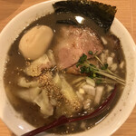 中華そば JUN-CHAN - 煮干しワンタン麺　くずれ味玉