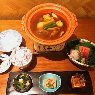 大志満のお手軽ランチ 心も暖まる 治部鍋御膳 大志満 銀座コア店 おおしま 銀座 懐石 会席料理 食べログ 大志満のお手軽ランチ 心も暖まる 治部鍋御膳 大志満 銀座コア店 おおしま 銀座 懐石 会席料理 食べログ