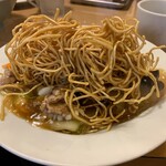 南海飯店 - かたい焼ソバの麺