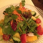 DELIZIOSO FIRENZE - 野菜とフルーツのサラダ