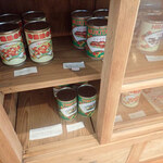 まちなか交流館 ATERA cafe - 左沢でよく見かけたきのこ缶詰、ここにも