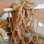 はじめ食堂 - あんかけ焼そば(オイスターソース)・麺ズーム