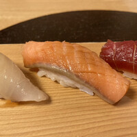 伊勢鮨 - 