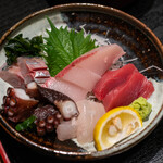 郷土料理 大衆割烹 ほづみ亭 - 2019.12 1人前刺盛（1,500円）