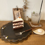 ポッカリ - イチジクのショコラショートケーキ