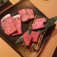 近江うし焼肉 にくTATSU 銀座店 - 