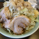 かじろうramen7 - ラーメン小、野菜、脂、にんにく増し