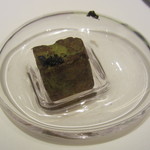 四角いグリーンオリーブ