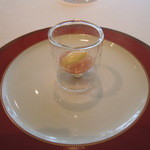 レストラン サンパウ - パイナップルのアイス　フランボワーズのソース