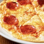 ガース - ピザ３種類(サラミ、アンチョビ、ジェノベーゼ・ベーコン)