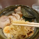 自然薯とそばの店 高尾の桜 - 自家製チャーシュー麺