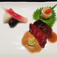 赤坂璃宮 銀座店 - 焼味三品盆（璃宮特製前菜盛り合わせ）