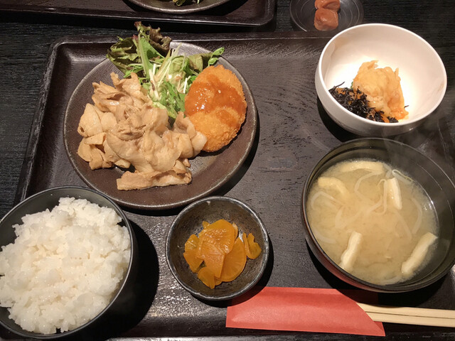 Yakumiya 日本橋 京橋 創作料理 食べログ 繁體中文