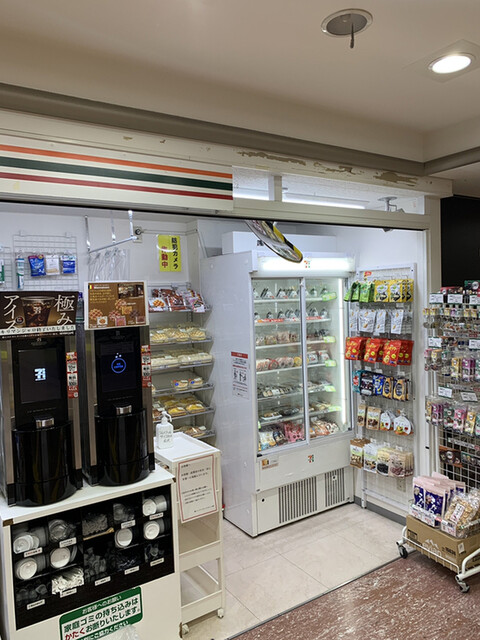 セブンイレブン キヨスク Jr金沢駅在来中2階店 7 Eleven Kiosk 北鉄金沢 その他 食べログ セブンイレブン キヨスク Jr金沢駅在来中2階店 7 Eleven Kiosk 北鉄金沢 その他 食べログ