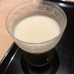 にい留 - 白とうもろこしの摺流し…
      何という穏やかな旨味。。。