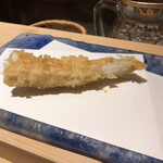 にい留 - 穴子
      この味わいと食感はここ「にい留」さんのオリジナル！