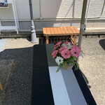 リリーズ タイワン ショップ - テーブルとか