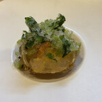 味乃しゅうか - 毛蟹の菊花和え　葉山葵白醤油