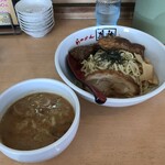 琉神 - 琉神つけ麺 軟骨チャーシュー(濃厚味噌)