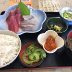 二八そば 晃市 - 戻りかつおと戻りいわしの定食
            1100円（税込）