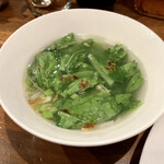 アジアン マルシェ - スープも優しい味わいに野菜の鮮度が堪らないね♪