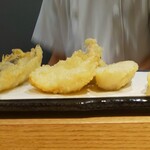 天ぷらとワイン大塩 - 穴子天定食の天ぷら２/２(海老、白身、かしわ、穴子)