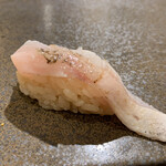 鮨 天海 - 炙り のど黒トリュフ塩