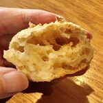 ドンブラボー - ランチセットの自家製パン