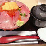 吉祥寺 肉ドレス海鮮丼 - 