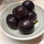 がばちょ - 常連さんから振る舞い巨峰