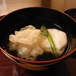 味吉兆 ぶんぶ庵 - 椀物は萩真丈