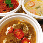 インド家庭料理の店　ニーラジュ - 3種類ミニカレーセット
1100円