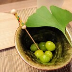 すし処 みや古分店 - 新物の銀杏