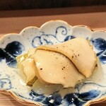 すし処 みや古分店 - 蒸し鮑と冬瓜、鮑は千葉県千倉の黒鮑