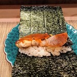 すし処 みや古分店 - 鰻と奈良漬の手巻き寿司、奈良漬は10年物