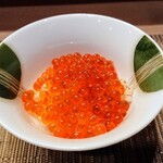 すし処 みや古分店 - 新物のイクラ丼
