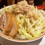 豚山 - 小ラーメン　780円