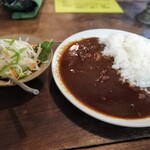 サロン・ド・カモシタ - ハヤシライス　サラダ付き　税別500円