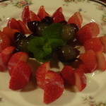 ＢＡＲ　ＯＬＤ  - 苺と葡萄