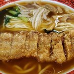 万世麺店 - 排骨（パーコ）拉麺